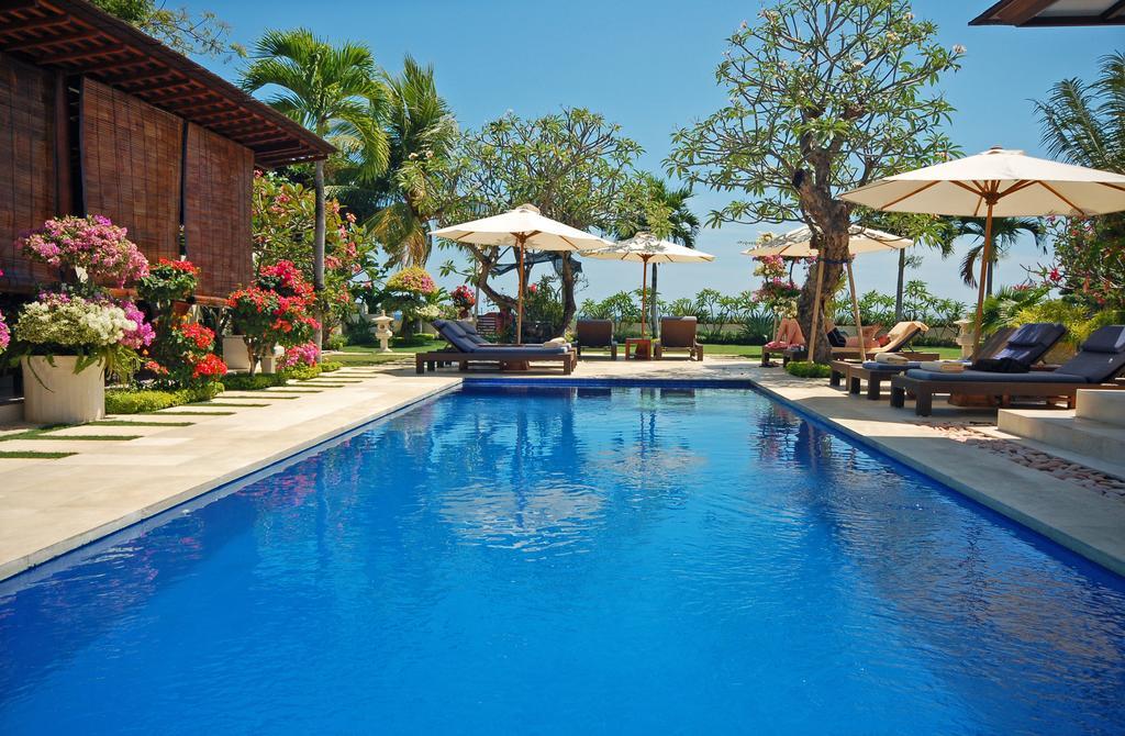Frangipani Beach Hotel Lovina Exterior foto
